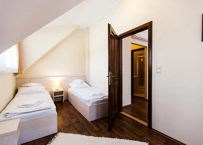 Piroska Csárda és Panzió