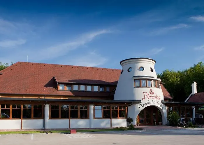 Bed & Breakfast Piroska Csárda és Panzió